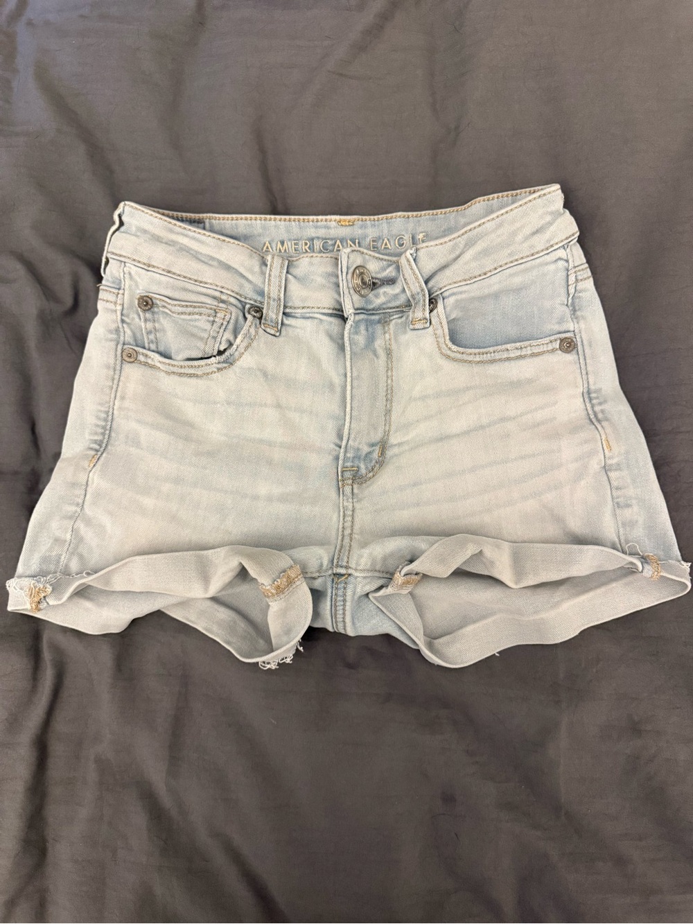 American Eagle Outfitters Light Wash Denim Roll-Cuff Women’s Shorts